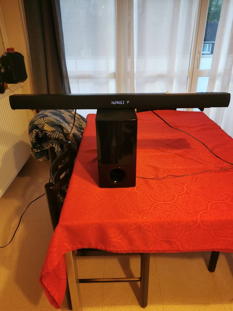 barre de son LG 70 Grand-Couronne (76)