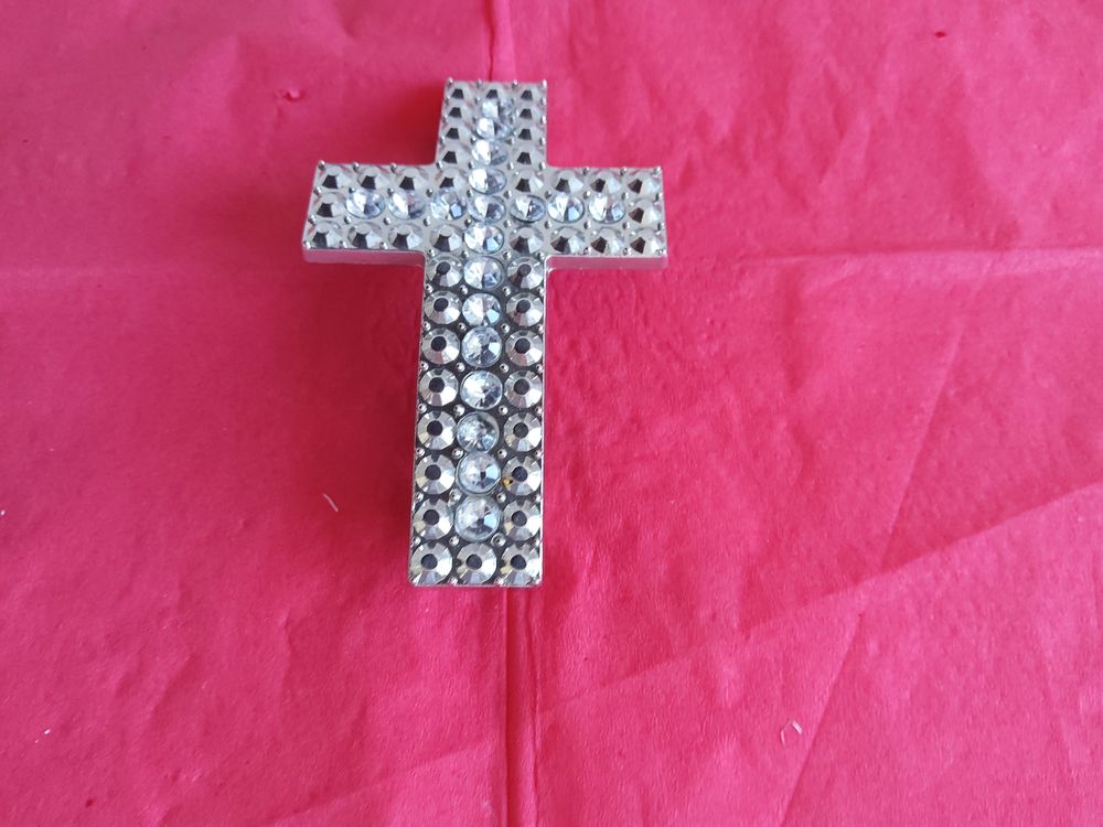 BARRETTE forme croix 4 Saint-Etienne (42)