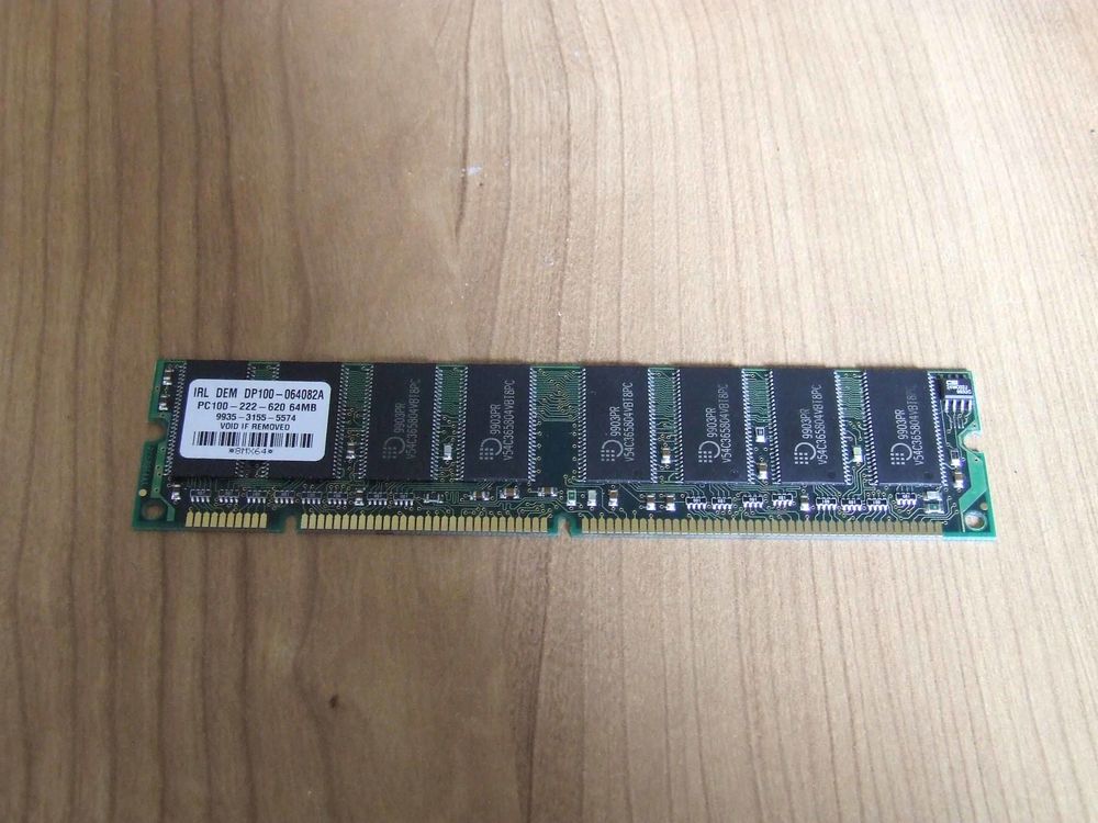 Barrette m�moire IRL DEM, 64MB, 184 broches, TBE 1 Bagnolet (93)