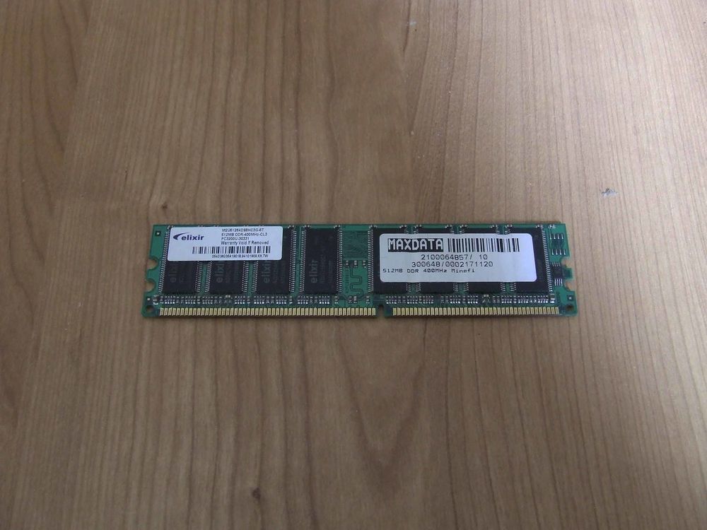 Barrette m�moire ELIXIR, DDR400 MHz, 512MB, 184 broches, TBE 3 Bagnolet (93)