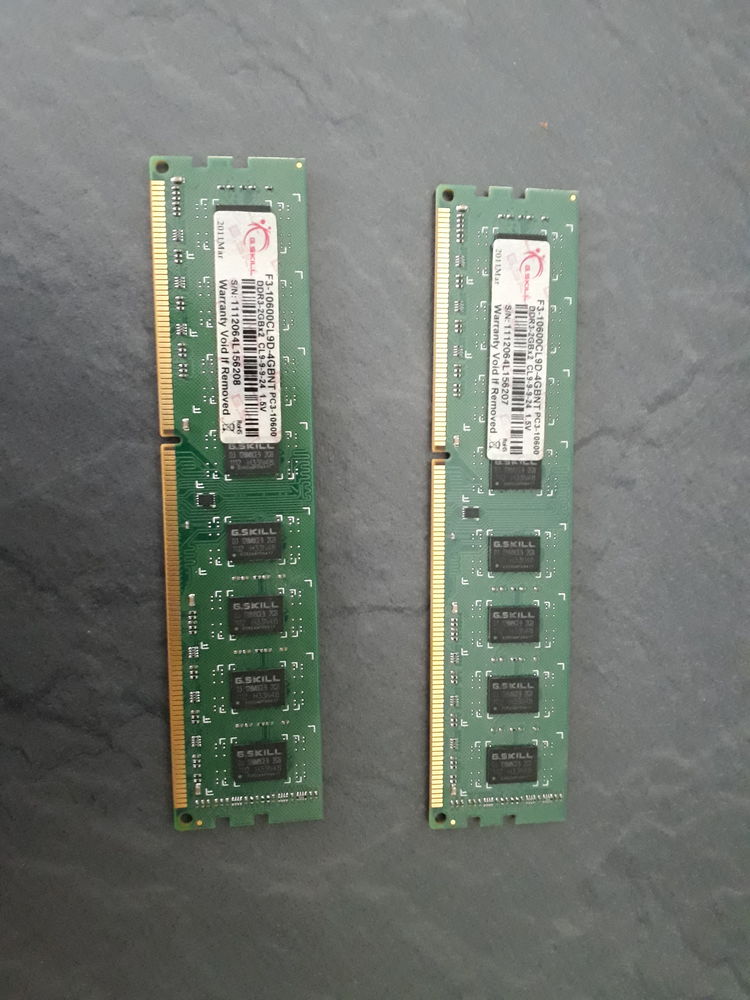 Lot de 2 barrettes m�moire 2Go DDR3 1333Mhz 15 Arques (62)