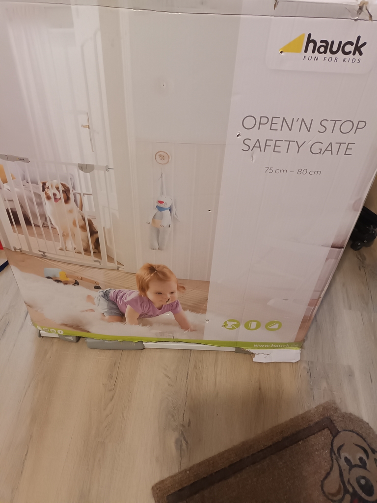 Barri�re de S�curit� Hauck Open'n Stop Blanche 30 Gif-sur-Yvette (91)