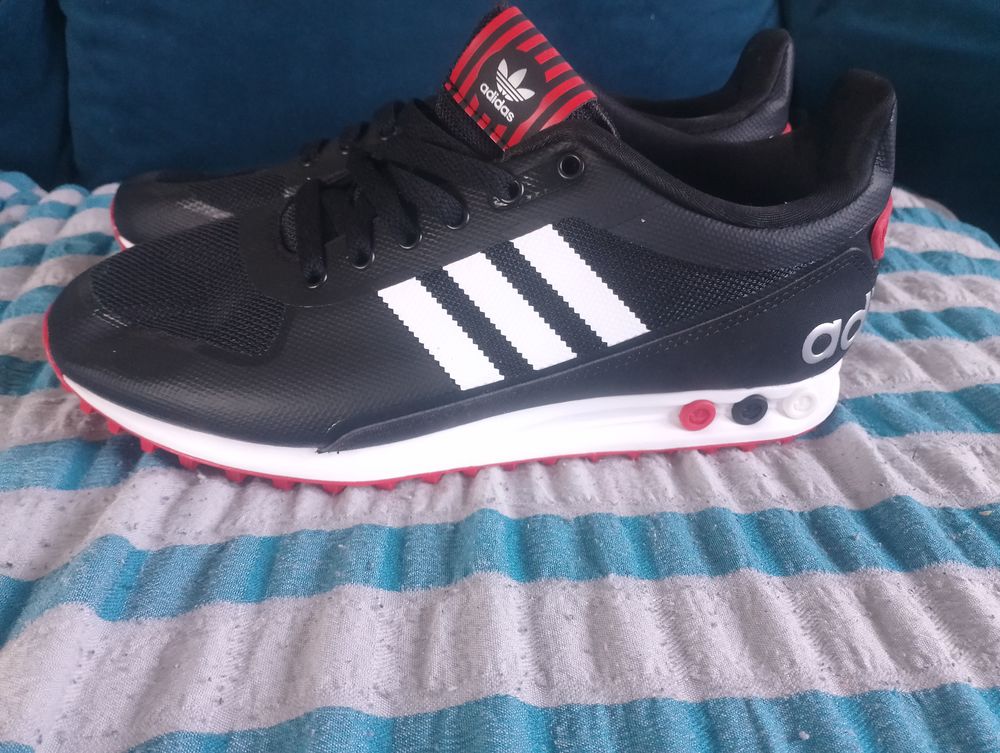 Basket adidas LA trainer 2 neuve 80 Arnouville-l�s-Gonesse (95)