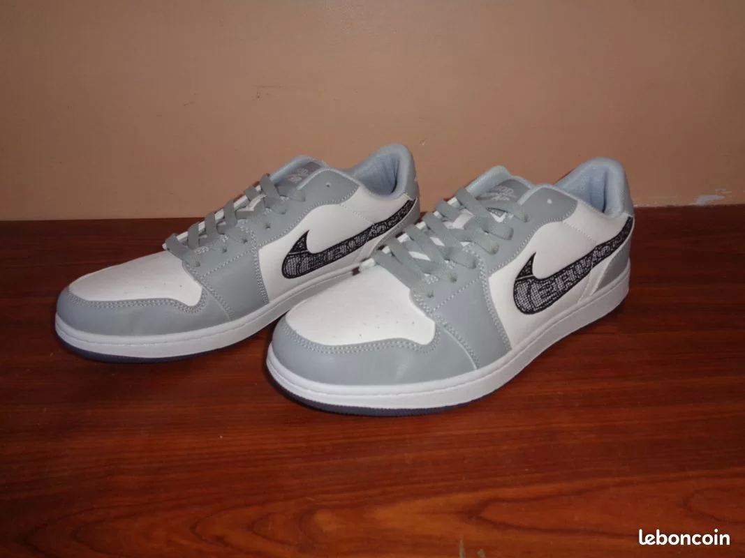 Basket blanche  T 43 50 Villemomble (93)