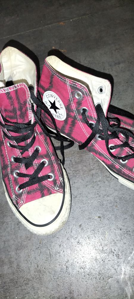 Basket converse all star s�rie limit�e pointure 38 tr�s bon 15 Cachan (94)