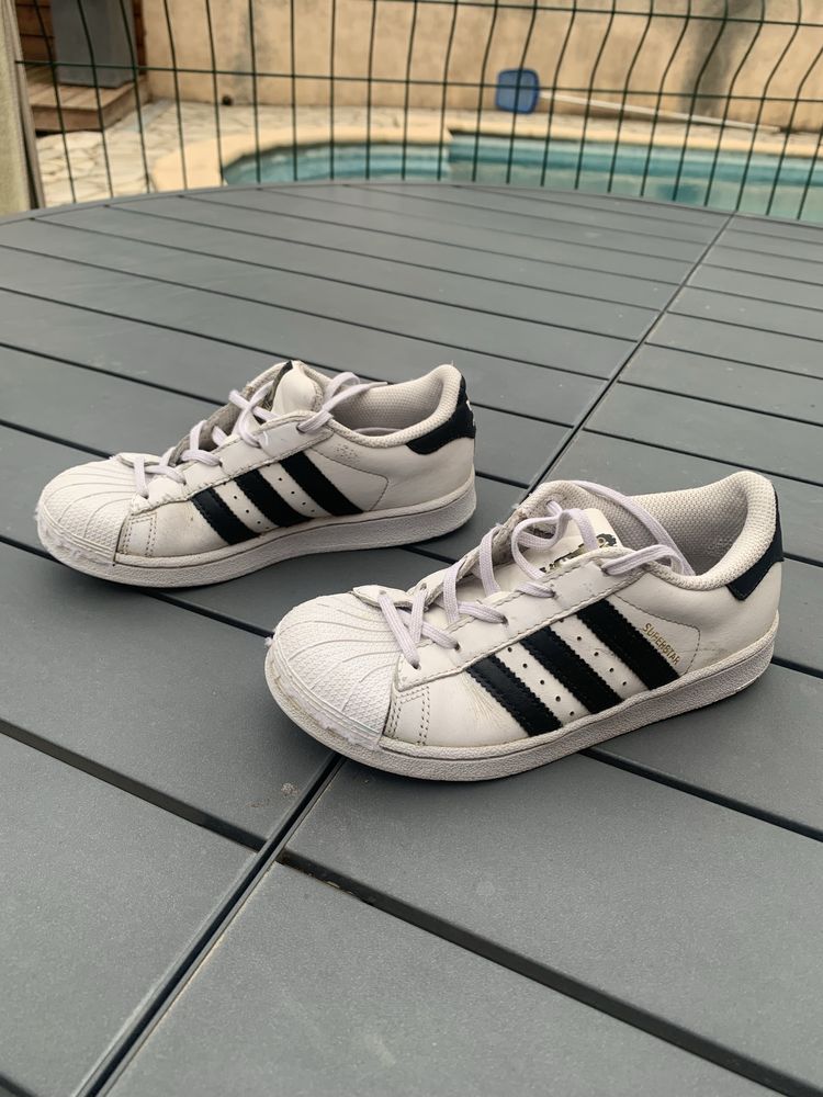 Basket enfant gar�on  \'\'  Adidas  \'\' 6 Saleilles (66)