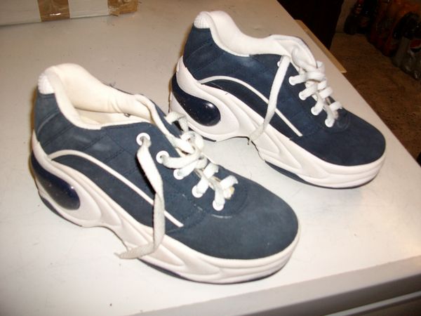 Basket Flamicourt Marine pt 38 -neuf- � 12 � 12 Bouxwiller (67)