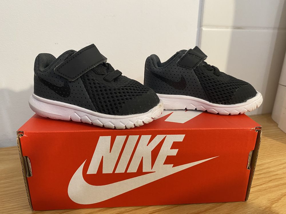 Basket Nike b�b�, taille 18,5. Tr�s bon �tat 10 Villeurbanne (69)