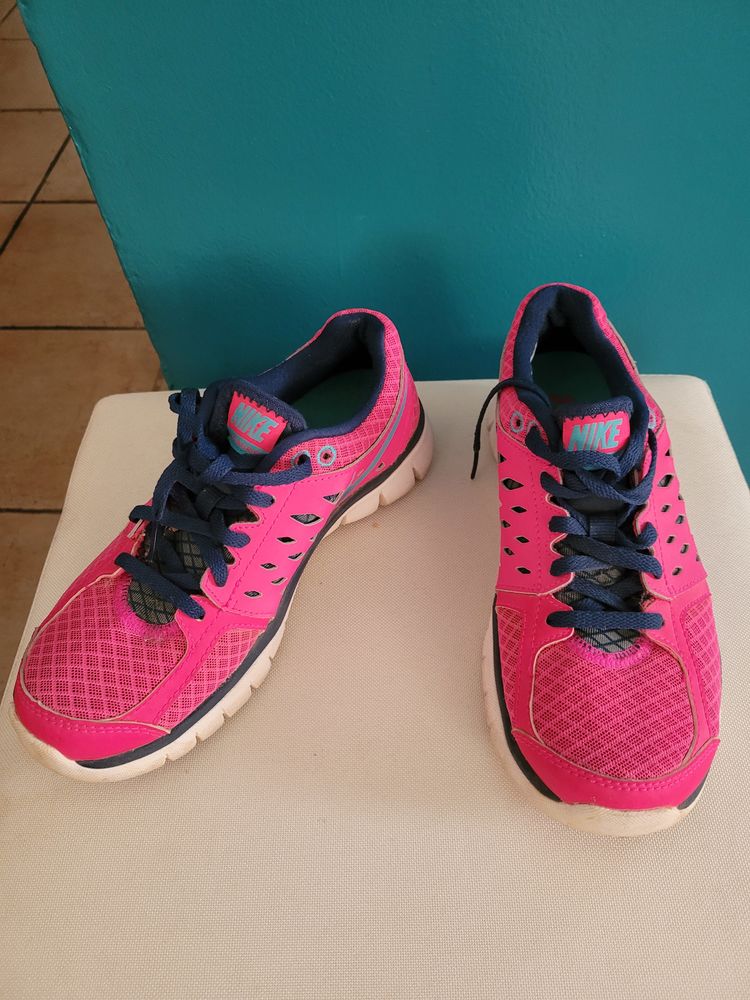 Basket Nike pointure 36 25 Marseille 2 (13)