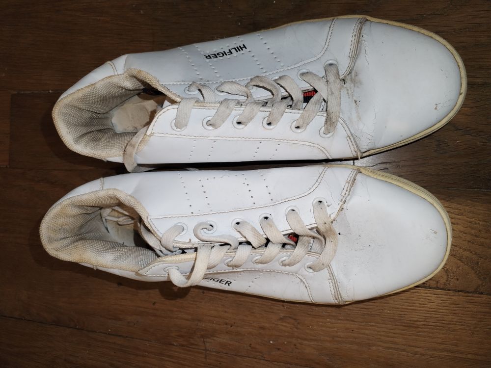 Basket TOMMY HILFINGER (Taille 42) blanche 9 Brillon-en-Barrois (55)