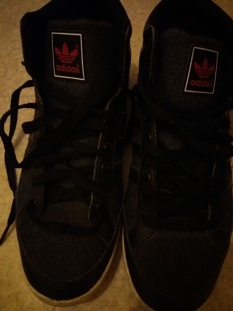 Baskets adidas 25 Nanterre (92)