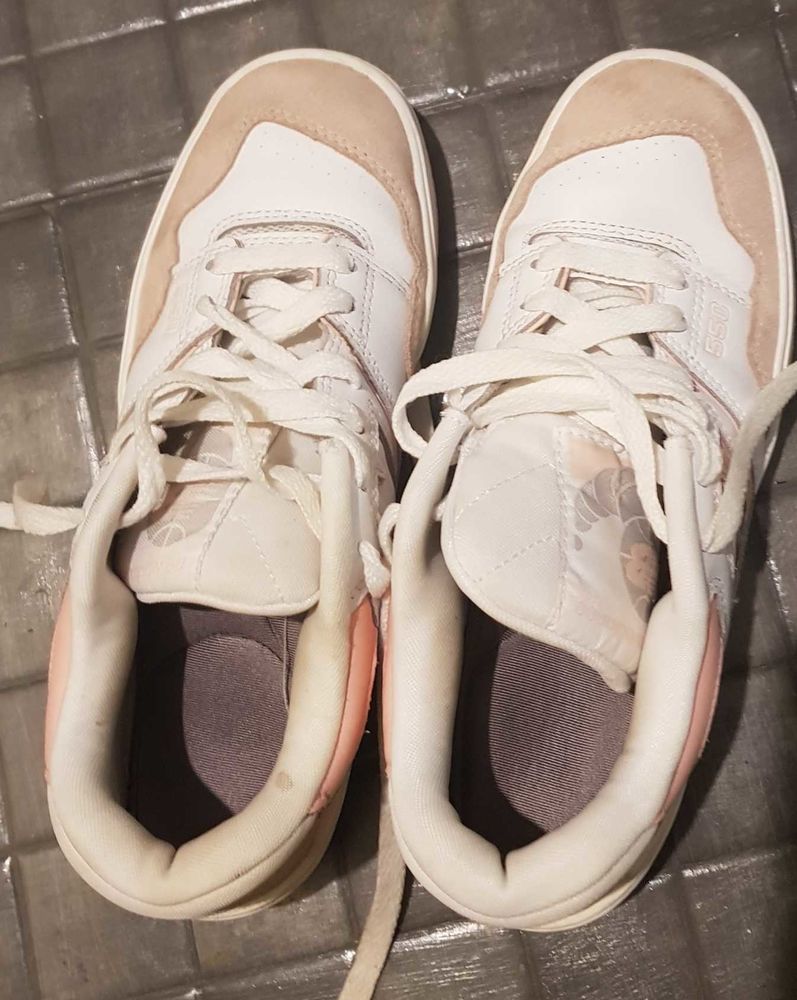 Baskets  New Balance 550 30 Sciez (74)