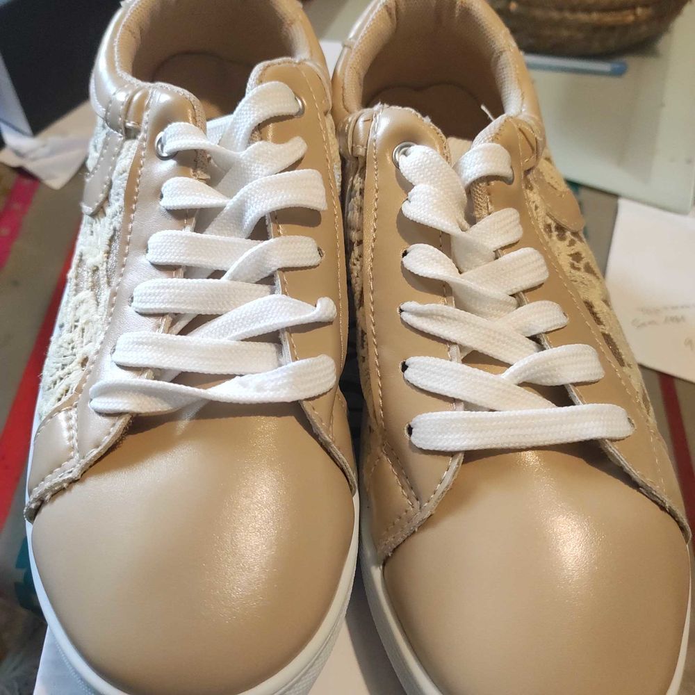 BASKETS FEMME CUIR VEGAN ET CROCHET 65 Verneuil-sur-Seine (78)