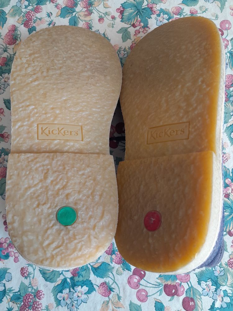 Baskets femme Kickers , pointure 37 , neuves , 
couleur bleu 30 Castres (81)