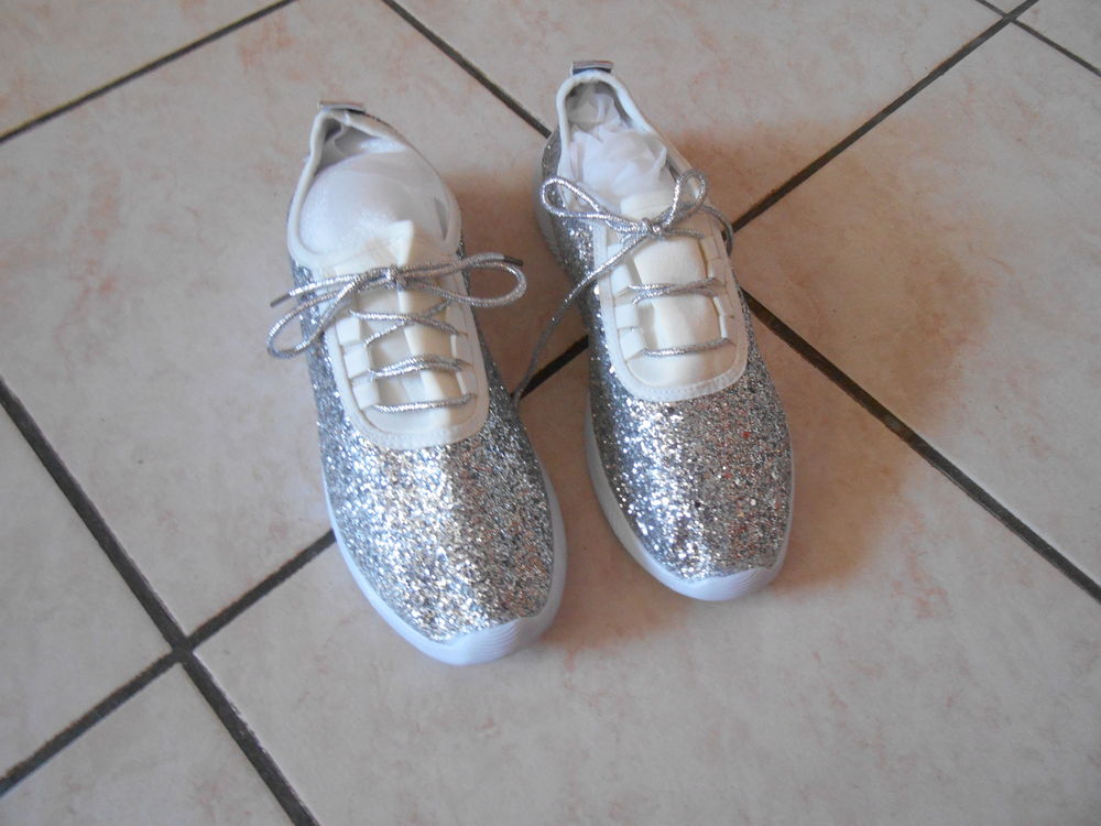 BASKETS FEMMES 25 Chevigny-Saint-Sauveur (21)