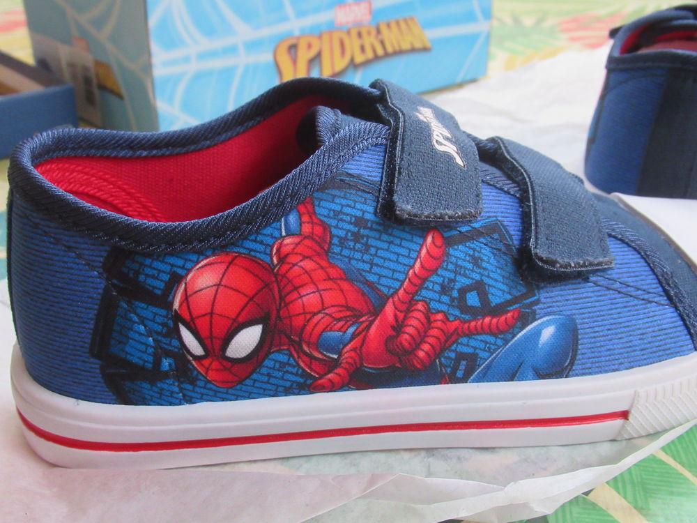 baskets MARVEL - SPIDERMAN - pointure 32 - NEUFS 0 Elne (66)