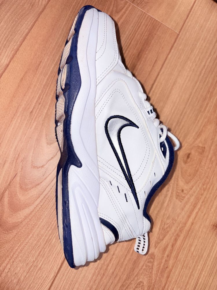 baskets Air Monarch 40 Grand-Couronne (76)