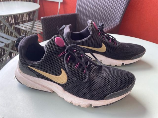 BASKETS NIKE 25 Grenoble (38)