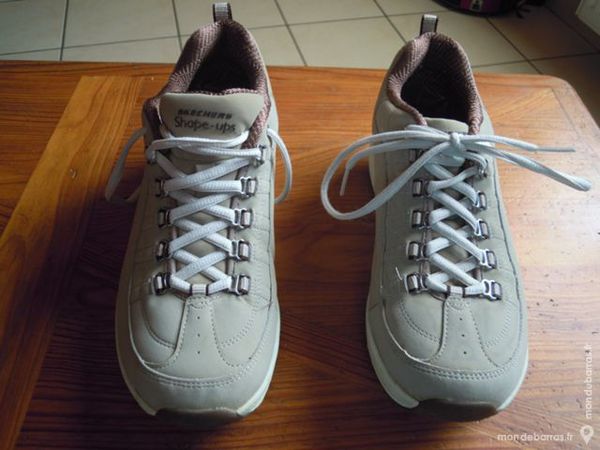 baskets SHAPE-UPS SKECHERS 20 Loire-sur-Rh�ne (69)