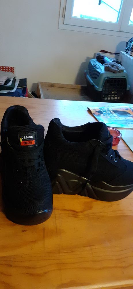 Baskets talons compens�s 0 La Chaize-le-Vicomte (85)