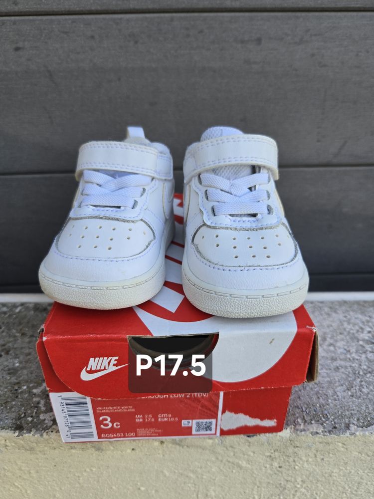 Baskettes nike p17.5 ( b�b�) 15 Amiens (80)