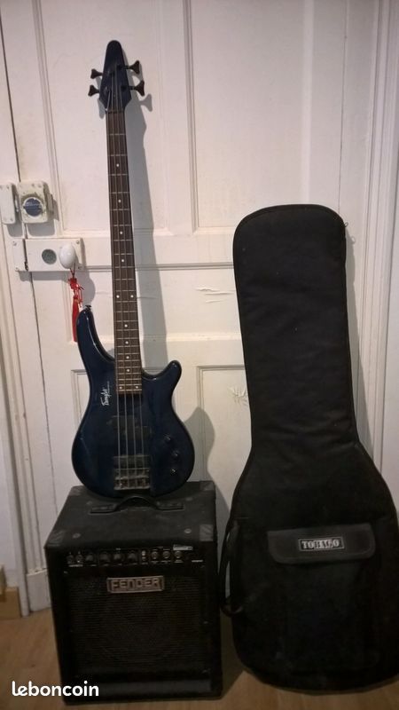 BASS 4 cordes + Housse TABAGO 90 Pau (64)