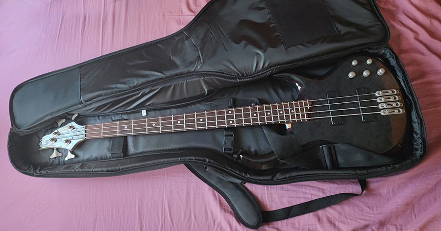 Basse active Ibanez 4 cordes 400 Le Beausset (83)
