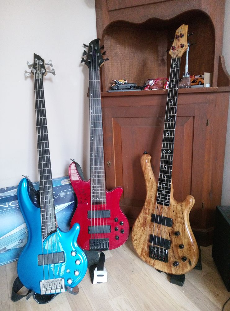 basse Cort Curbow bleu 200 Tarare (69)