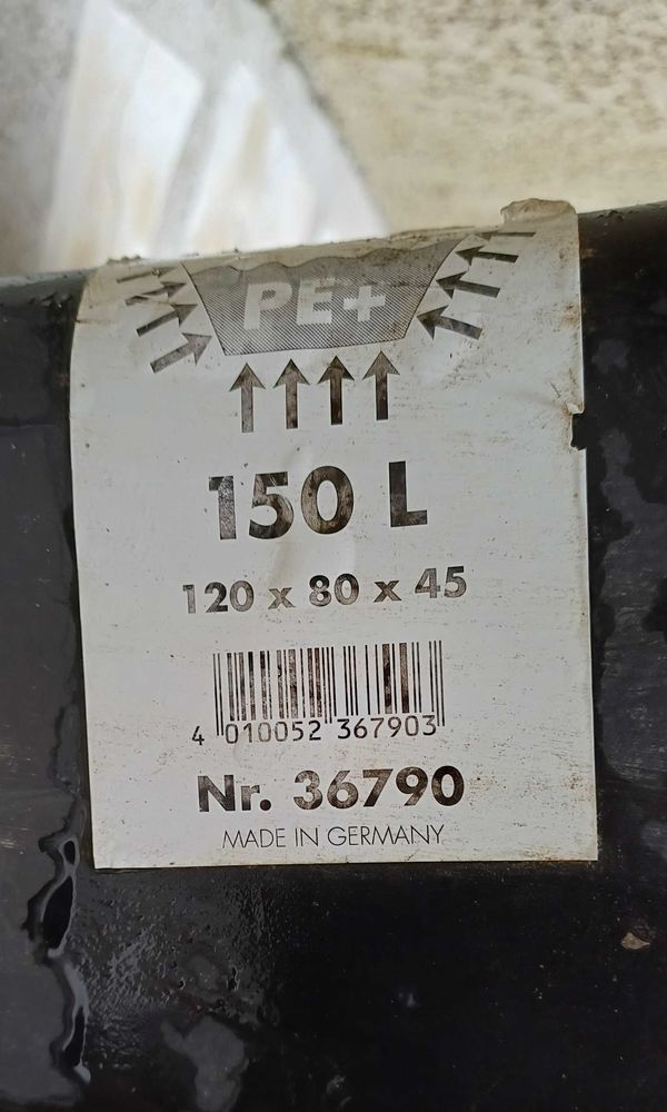 bassin pour poissons 50 La Calmette (30)