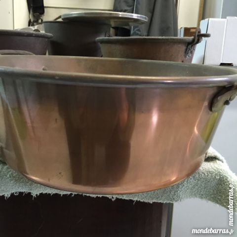 BASSINE EN CUIVRE/cache pots/etc 40 Agde (34)