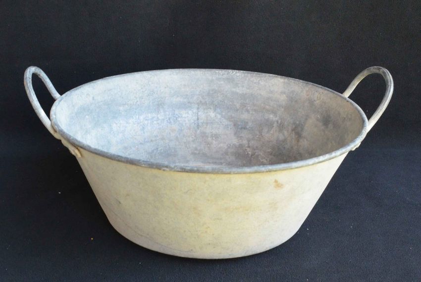 Bassine en zinc vintage. 25 Thenneli�res (10)