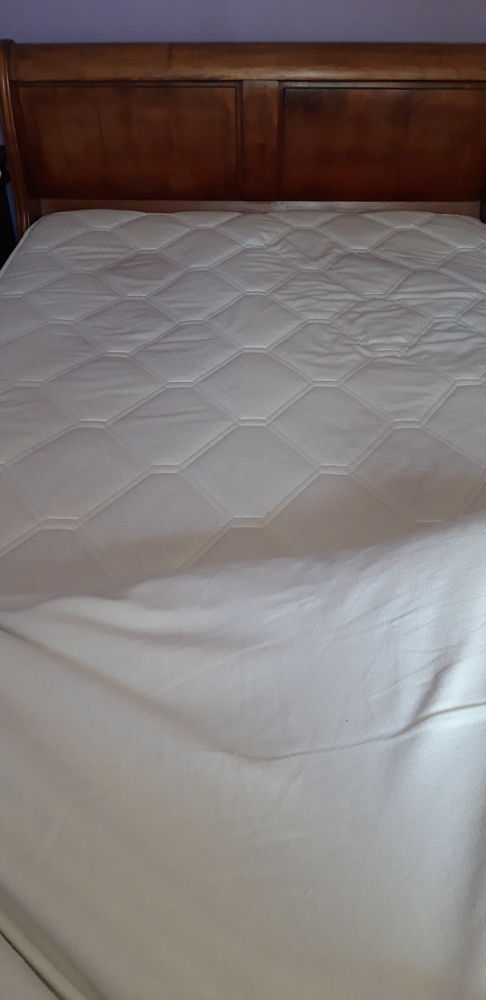 Lit bateau merisier massif 140�190 50 Le Cr�s (34)