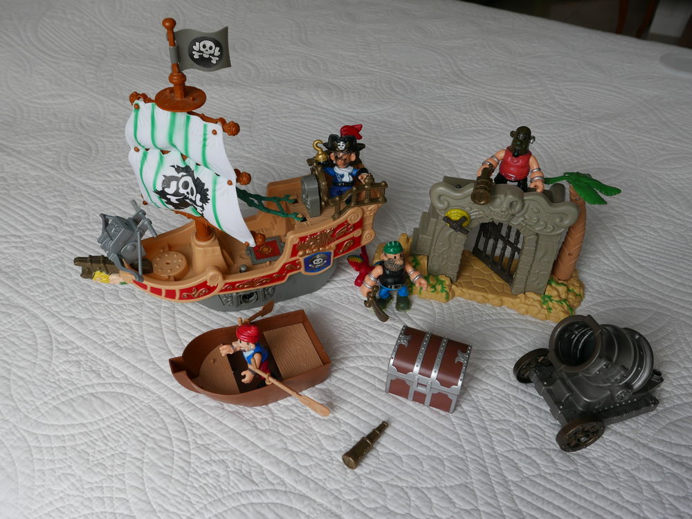 bateau pirate 12 L'Ha�-les-Roses (94)