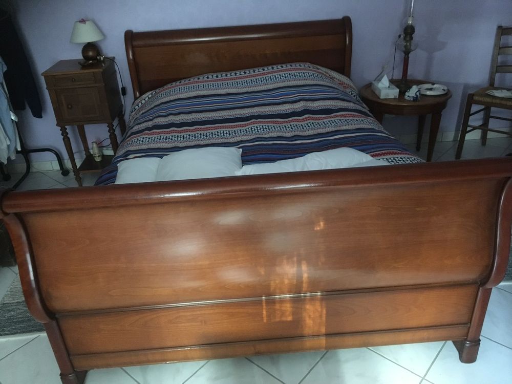 Lit bateau style Louis Philippe 60 Chaniers (17)