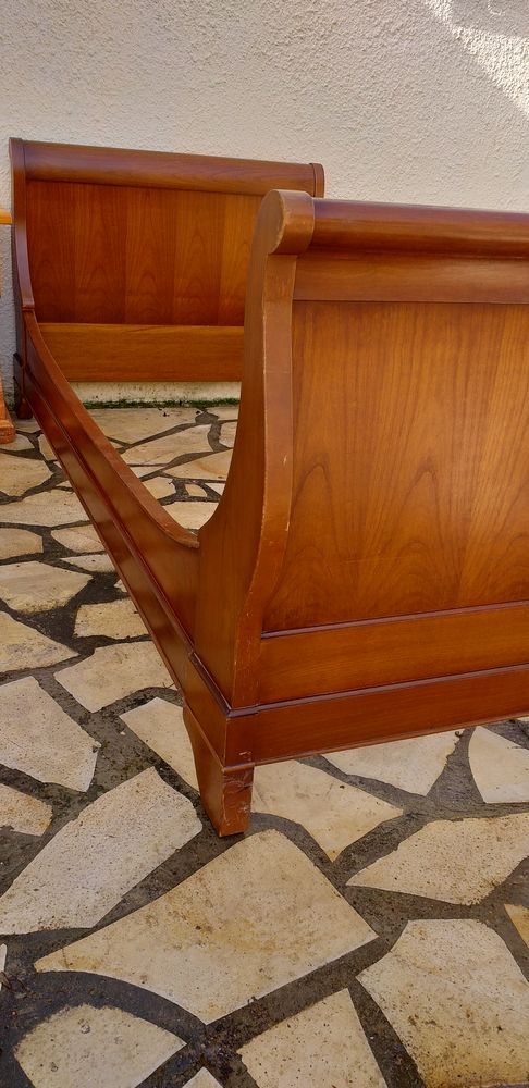 Lit bateau 70 Jonqui�res-Saint-Vincent (30)