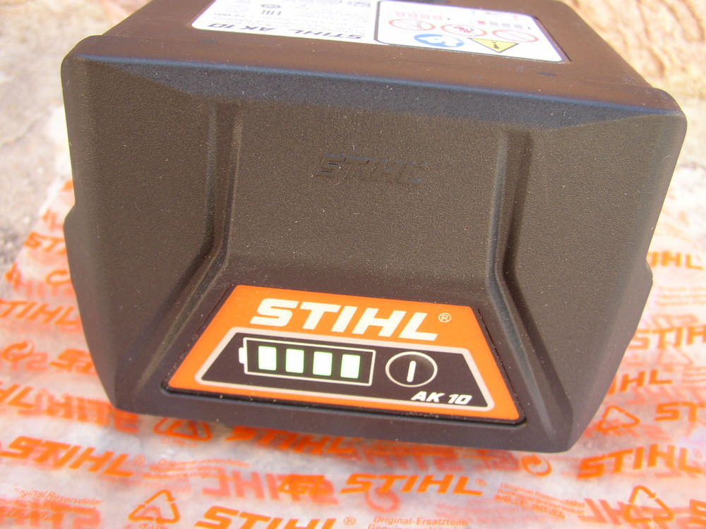 Batterie  AK10 Stihl 79 La Crau (83)