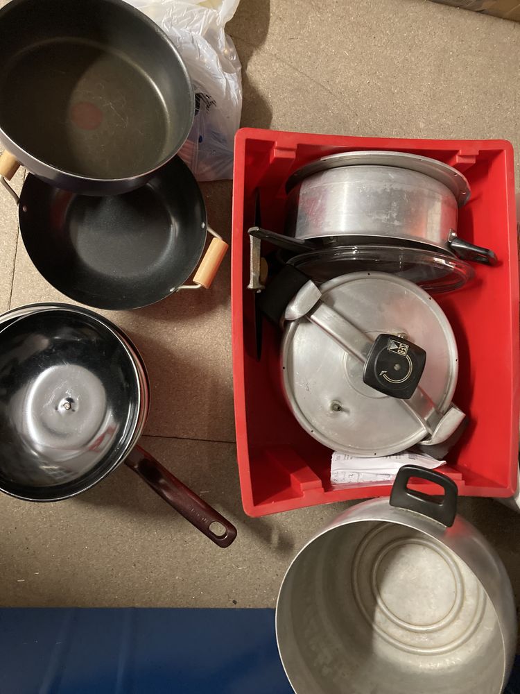 Batterie de cuisine 10 Toulon (83)