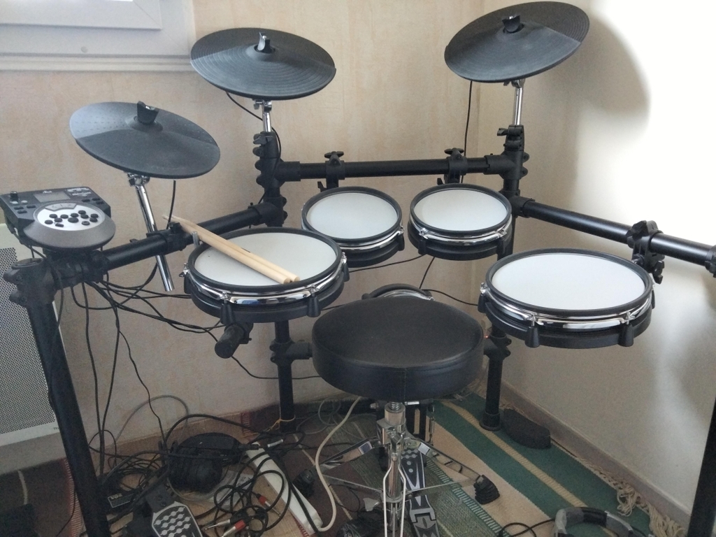 Batterie �lectronique drum DD530 500 Antibes (06)
