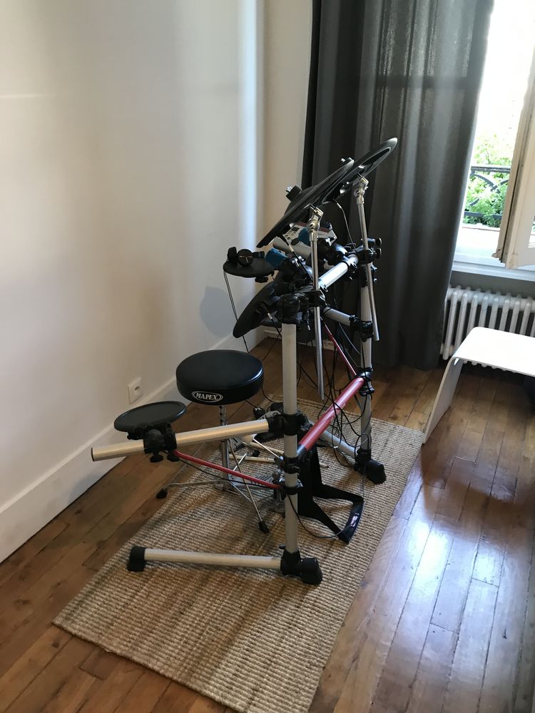 Batterie �lectronique Yamaha 250 Paris 16 (75)