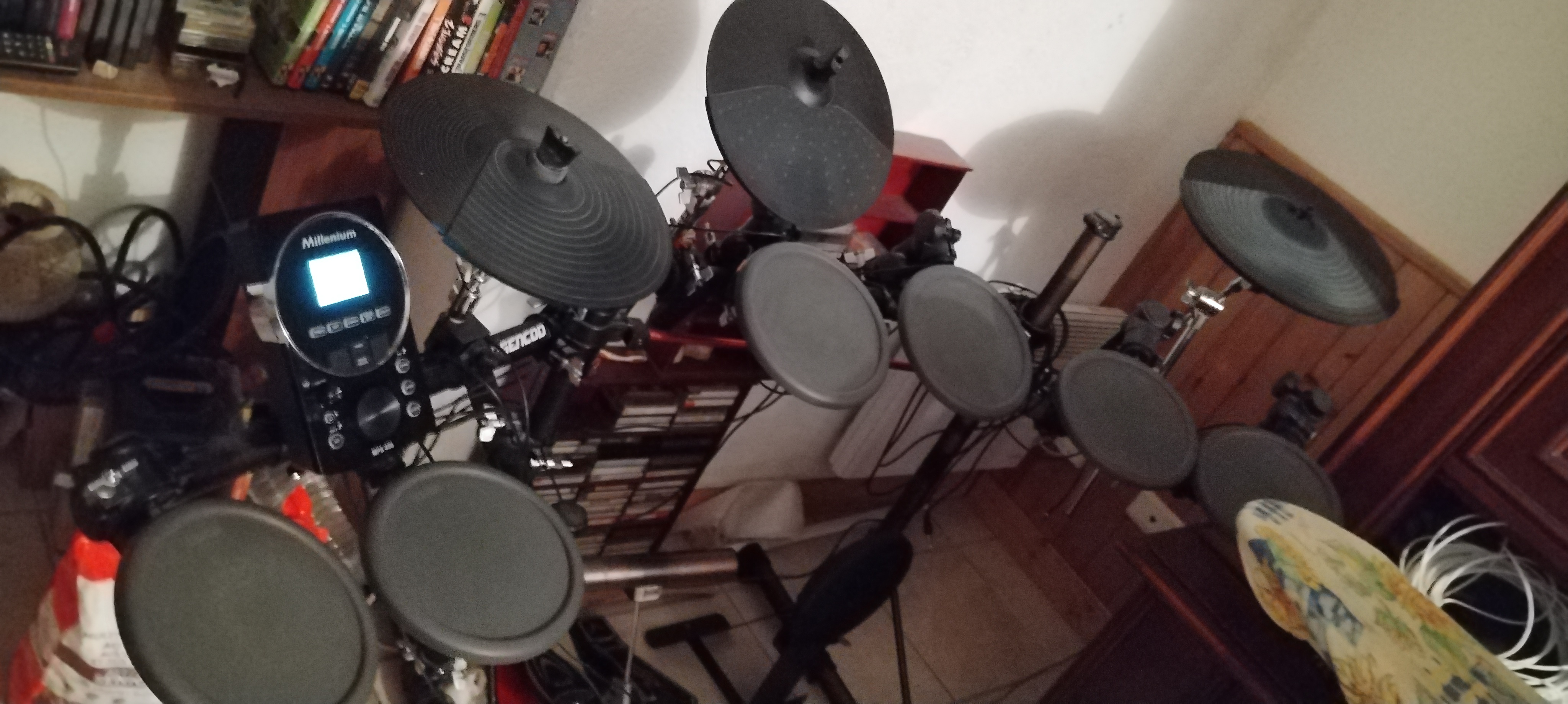 Batterie �lectronique 300 Saint-�tienne-les-Orgues (04)