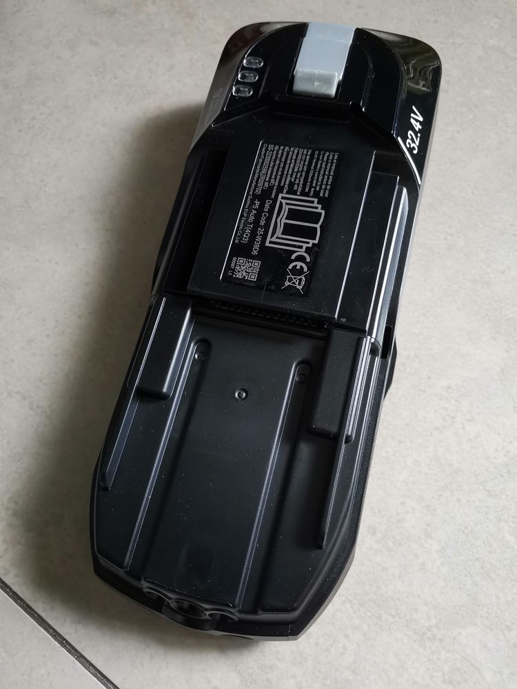 Batterie Neuve d'aspirarteur ROWENTA 50 Gradignan (33)