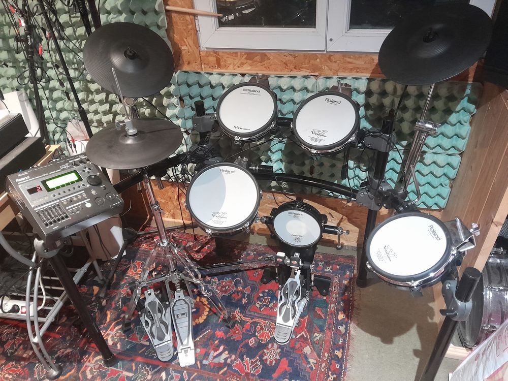 Batterie ROLAND td12 700 Lesneven (29)