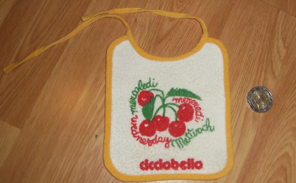 Bavoir poupon B�b� Cicciobello 2 Colombier-Fontaine (25)