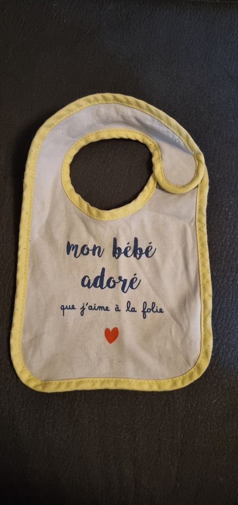 Bavoir scratch - Babycalin -  Mon b�b� ador�  29 cm de long. 1 Aix-les-Bains (73)