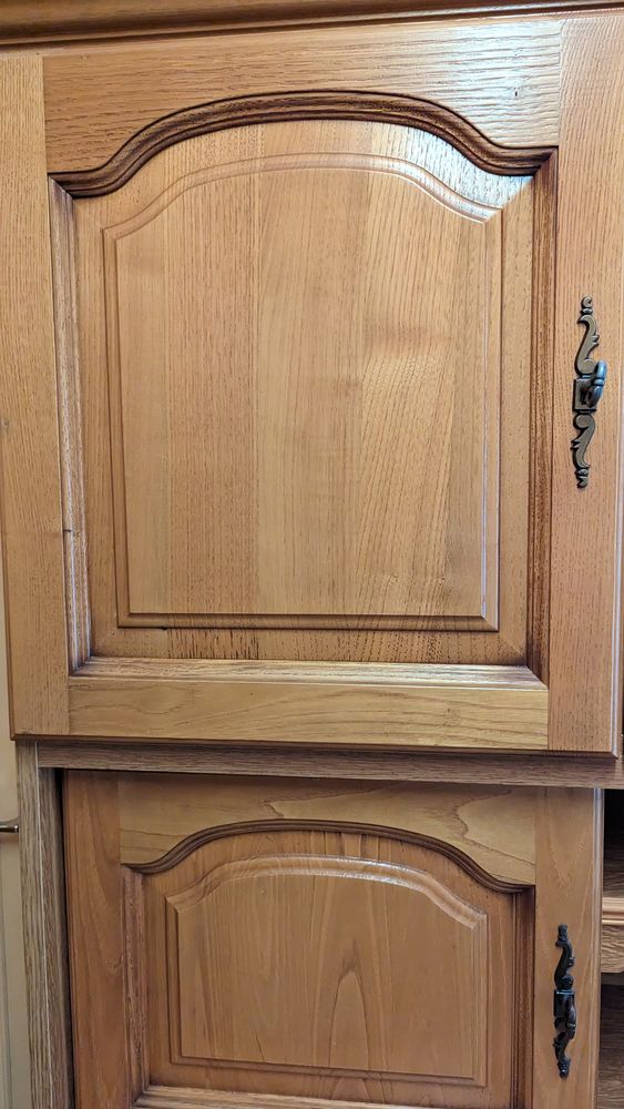 Beau Bahut de cuisine ou de salle 200 Villers-Saint-Paul (60)