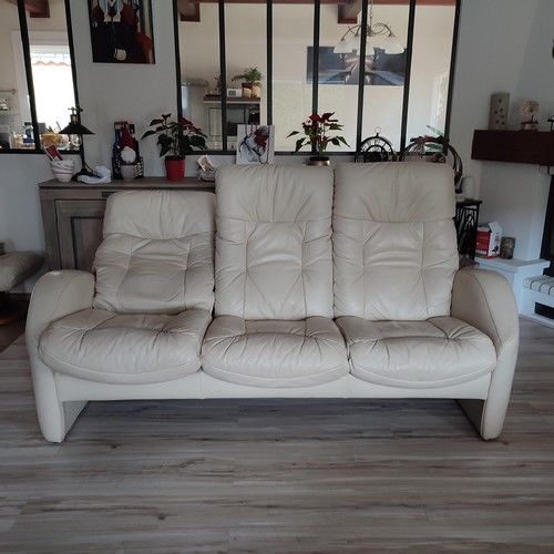 Beau canap� cuir relaxant 300 Saint-Priest (69)