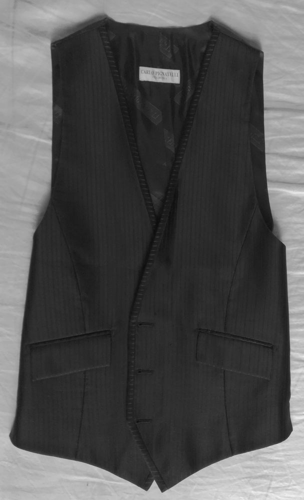 Beau costume CARLO PIGNATELLI taille L noir satin� 129 Cagnes-sur-Mer (06)