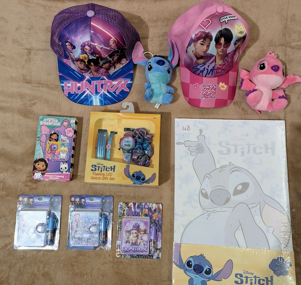 Beau lots Stitch / Kpop � saisir 40 Montb�liard (25)