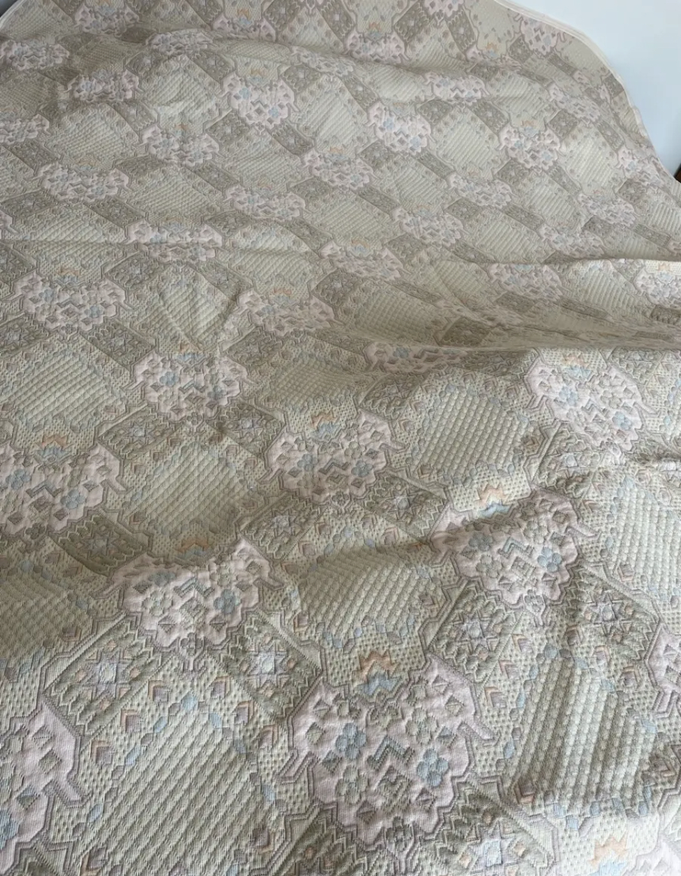 BEAU PLAID MULTICOLORE PASTEL 35 Verri�res-le-Buisson (91)