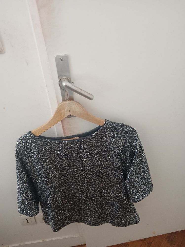 BEAU PULL DE SOIREE PAILLETTE 80 Bois-Colombes (92)